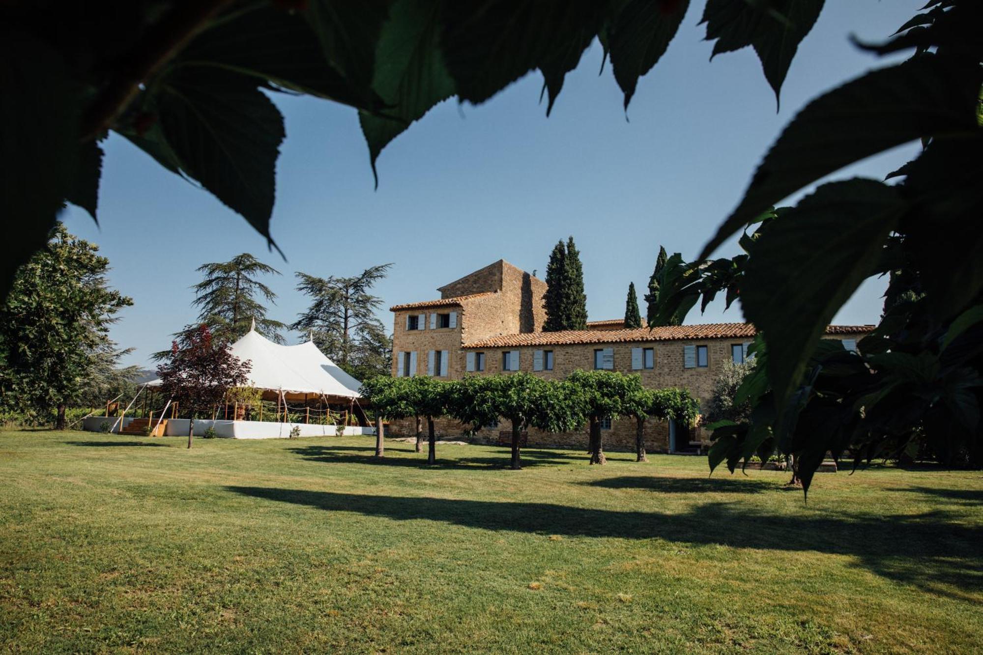 Chateau Saint-Pierre De Mejans Puyvert Esterno foto